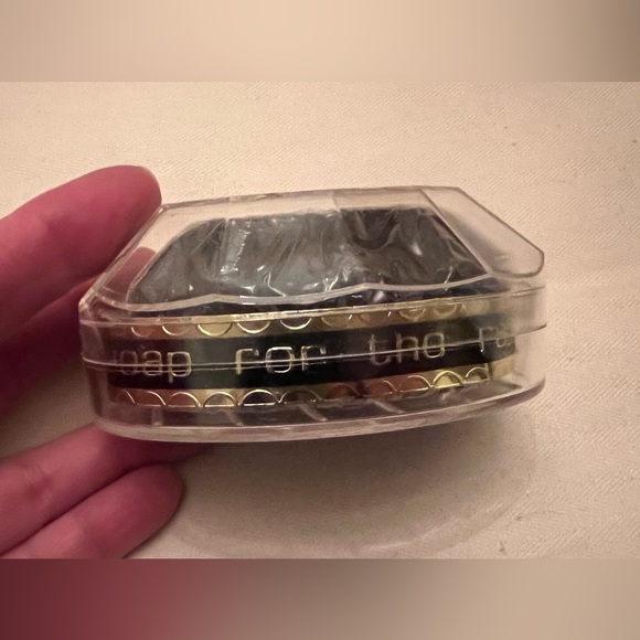 Lot of 3 vintage: Fabergé Tigress, Sportsman Horse talc, Carven Ma Griffe talc - Picture 5 of 14